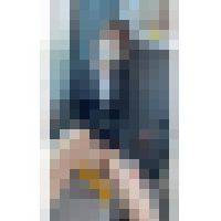 OL盗撮日記15　大きなカバンで隠しつつこちらにこれでもかとPを見せつけてくる激カワOLを電車内で盗撮【※完全主観28分超撮影】 サンプル画像