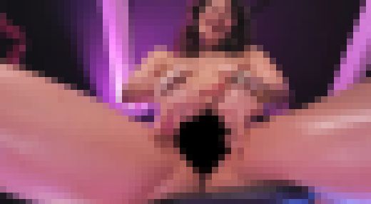 【ダンス】熟女オイルダンス＆オナニー　サンプル画像3