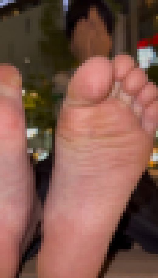 ショートカット女子23.5cm足裏くすぐり足ツボグーパー4分24秒　サンプル画像2