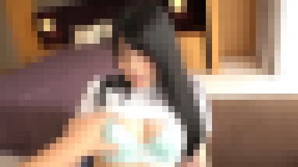 巨乳でムッツリスケベの25歳OLが巨根で突かれて可愛い顔を歪ませて快感に喘ぐ　サンプル画像1