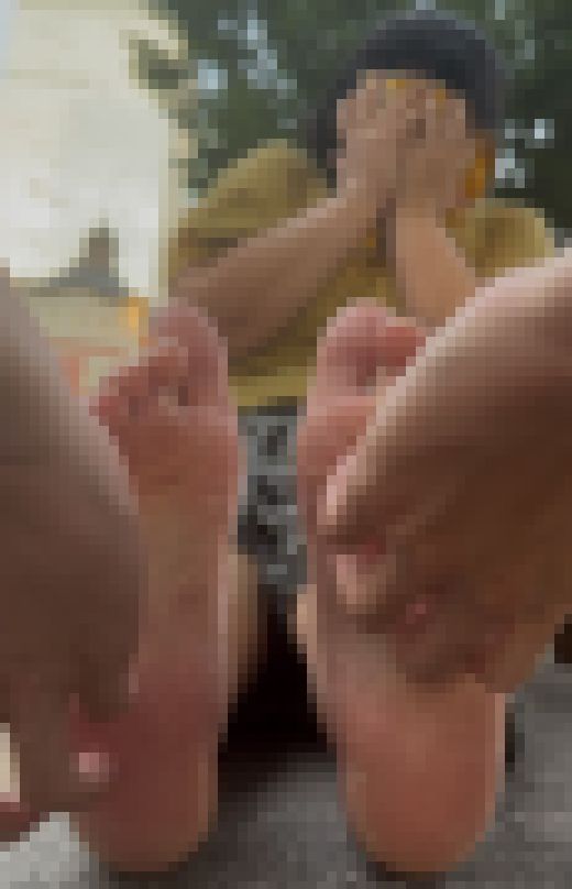 パンプス履き24.5cm激弱足裏くすぐり！5分5秒　サンプル画像1