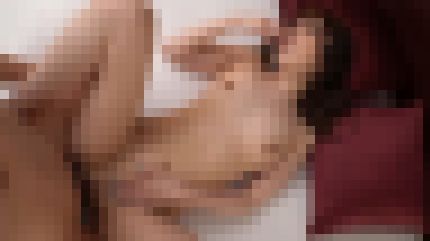 長身スレンダーの22歳女子大生が巨根で奥を突かれてフラフラになるまで喘ぎまくる　サンプル画像2