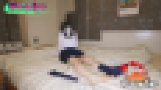 「紺ソから普段履いている靴下に履き替えます」　サンプル画像3