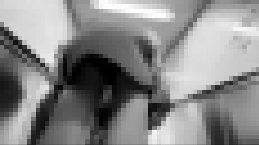 駅で逆さ撮り3日間④　サンプル画像2