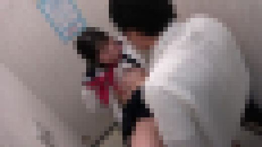 女子●●トイレで本能剥き出し映像流出！File.3　サンプル画像3