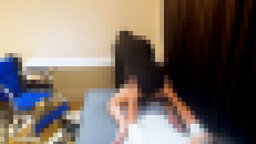 リクルートスーツ介護研修生　気弱な就活生のタイトスカート逆さ撮り＆捲り上げセクハラし放題　サンプル画像2