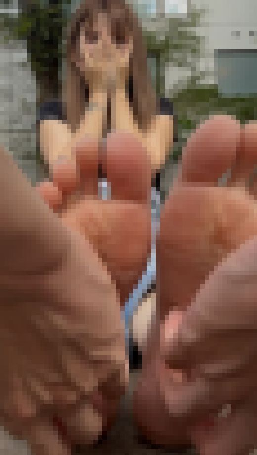 ギャル系美女23.5cm弱足裏くすぐり足ツボ！5分36秒　サンプル画像3