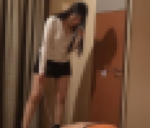 HDC Produce　スタイル抜群ドＳ美女　ミナ様のM男見下し唾かけ、罵倒靴舐めさせコキ　サンプル画像2