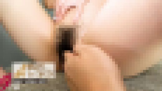 爆イキ妻の栞の下着からハミ出しちゃう!未処理の剛毛おまんこを接写 サンプル画像3