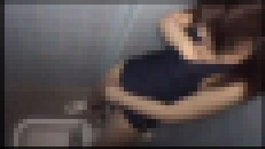 【S-EYE】【隠し撮り】女子〇生が持て余した性欲をトイレで発散! #002 SPYE-209-02 サンプル画像1