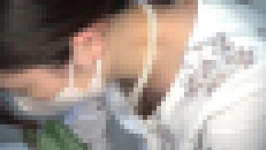 vol.70【花嫁さんの生着替え】陥没乳首の美巨乳花嫁さんとピンク乳首の花嫁さんのお色直し　参列者の胸チラ・パンチラ　計４名　サンプル画像2