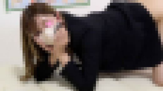 可愛すぎるギャルOLが自らアナル広げ肛門検診/美尻突き出しおまんこ丸見え検査【パイパン/肛門外科】　サンプル画像1