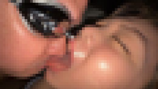 【個人撮影】朝海凪咲のハメ撮り風　Dキス＆口臭嗅ぎ　サンプル画像1