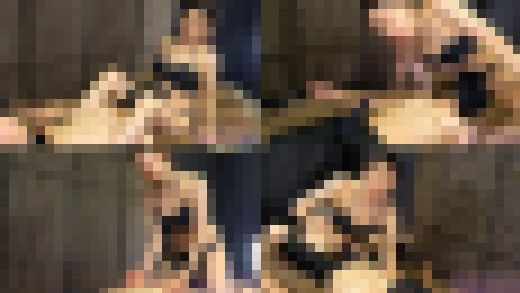 【F/M】大人の色香を漂わせる美魔女が魅惑のくすぐりマッサージでM男を骨抜きに！！【ウルトラハード】【妃ひかり】　サンプル画像1