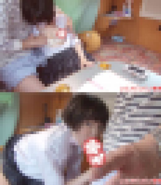 華奢なボディの真面目ちゃんｗピチャピチャ赤貝にずっぽし太バイブを咥えちゃって大変すばらしい子ですｗ　サンプル画像1