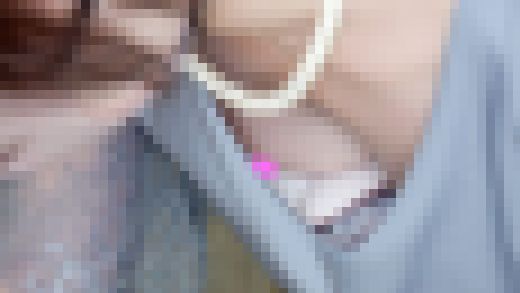 vol.72前編【結婚式の胸チラ・パンチラ】美人受付さんの乳首とむっちり受付さんのパンチラ　２名分　サンプル画像2