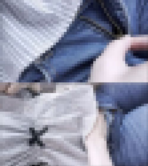 電車お触り37 最強ショーァ＂女降臨。乳首が敏感過ぎて感じてしまう姿はフルボッキ不可避です、。　サンプル画像3