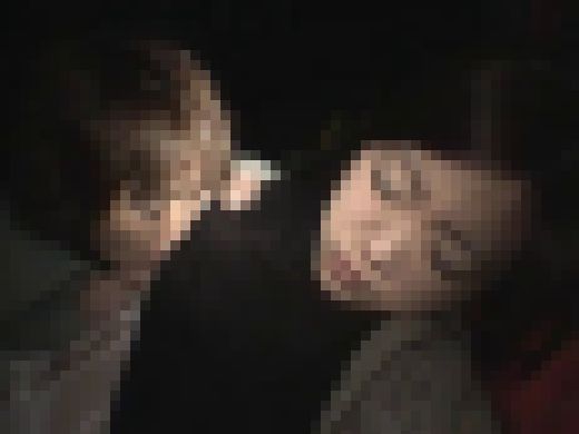 完全密着！露出グループの淫行性活　Part 1　サンプル画像2
