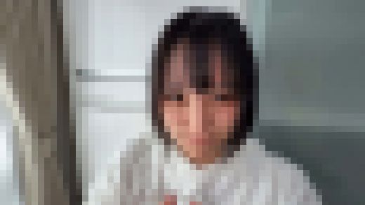 【個人撮影】乙葉らぶの舌ブラシで「汚舌苔」採取　サンプル画像3