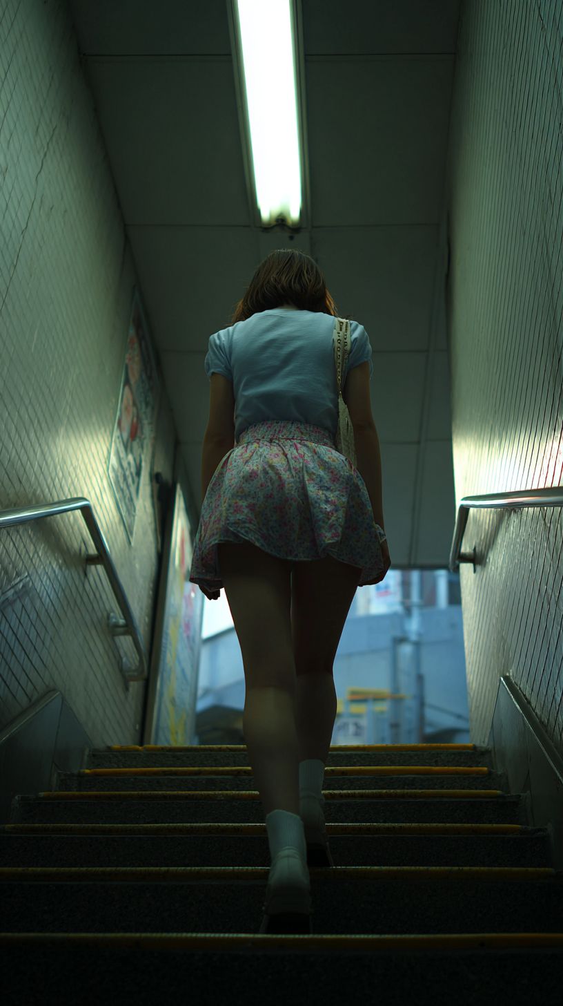 今日のパンチラ画像　広島県　三原市　2026年03月12日　素人盗撮　画像