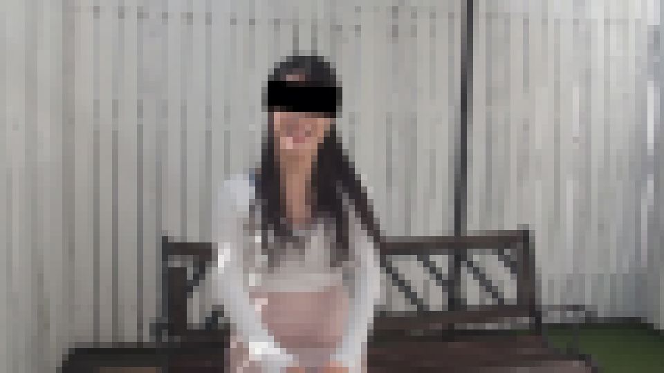スタジオにて美人若妻と男二人の３P＆中出し 佐藤沙織　画像