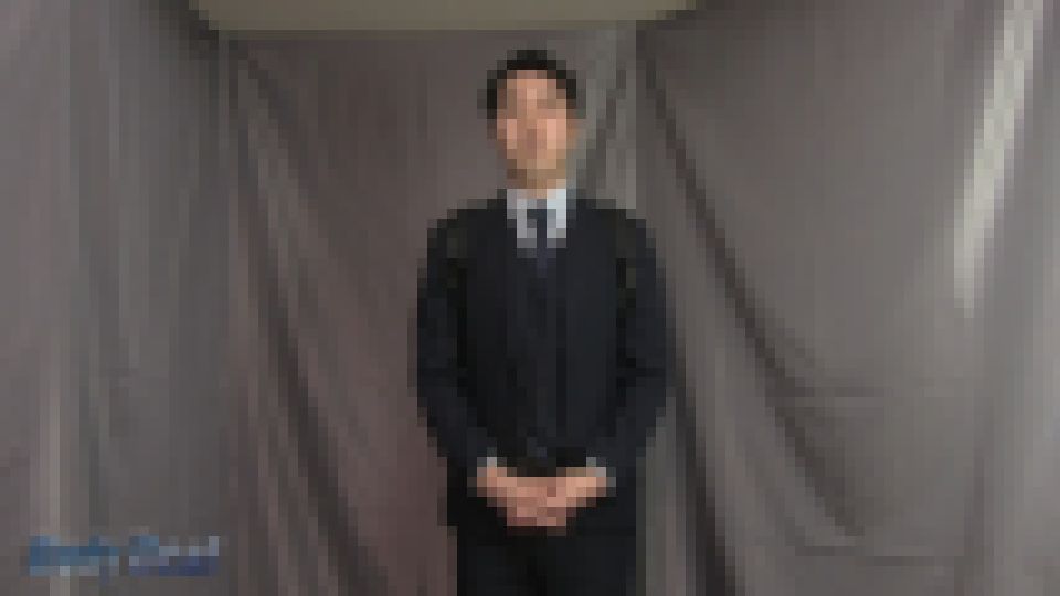 爽やかフレッシュなスーツリーマン君が超飛距離の濃厚ザーメンをぶっ放し！！ 爽やかフレッシュなスーツリーマン君 画像