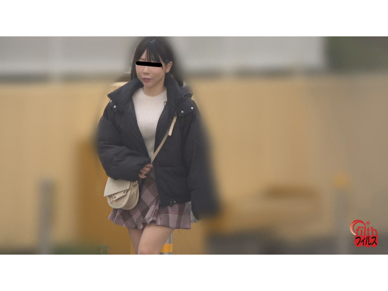 隠覗4+2カメうんこ 流す女と流さない女3 サンプル画像35