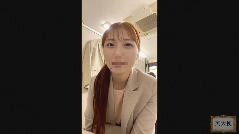 綺麗なお姉さんのうんこは好きですか？森川 彩乃＃1 Royal Class 【美肌もち肌、愛されフェイス、いつでも極太大便】