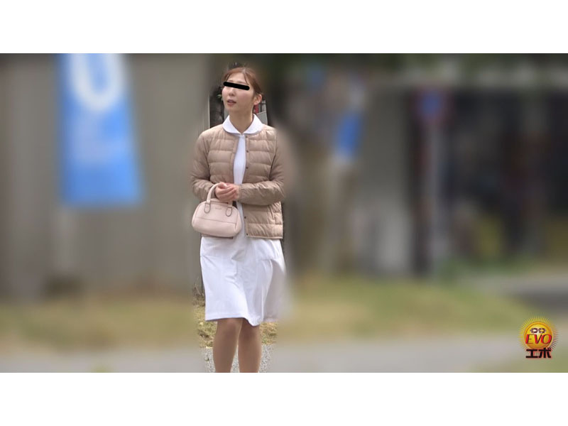トイレ隠撮 おしっこ放物線3 サンプル画像2