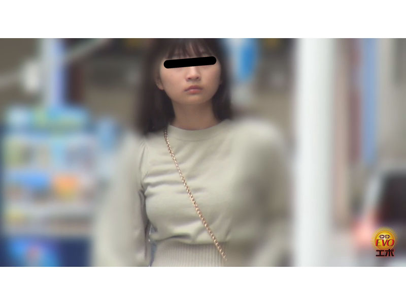 トイレ隠撮 おしっこ放物線3 サンプル画像9