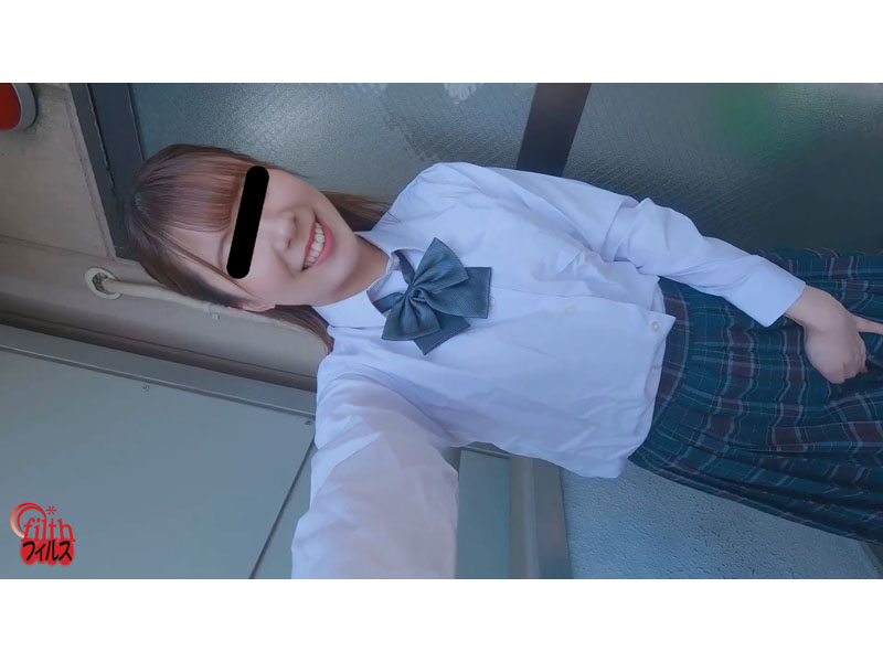投げ銭欲しさに言いなり我慢 女学生命令おしっこ サンプル画像3
