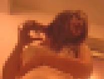 ホテル... 覗いちゃった。Vol.07 身長150センチ　ま〇ちゃん【脱衣編】　無料画像