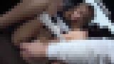逮捕された車フェラ＋1「透明感あるロ◯娘登場！！人見知りで控えめな性格で自分に自信を持てないと語る彼女だが、その艶めかしい躰は素直に反応を示し、小さなお口で男根を頬張る姿は」　サンプル画像10