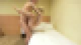 無修正個人撮影動画「「N●Kに出演した元人気子役。弾ける笑顔と明るい性格で手コキ足コキ鬼勃起!華奢な体の極小パイパンマンコにデカチンをメキメキ挿入。一方的にオナホ扱いされおやじザーメンどっぷり中出し」 サンプル画像13