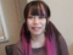 無修正個人撮影動画「彼の夢を応援したい」という健気な彼女は、他人棒で彼の生活を支える決意をしました。　無料画像