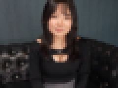 無修正個人撮影作品「まゆちゃん22歳 医師家系で超名門大に通う黒髪ロングのお嬢さまJDが興味本位でオジサンの無責任孕ませAVに顔出し出演してしまい、約束された輝かしい未来が一瞬で終了（爆）」前編　無料画像