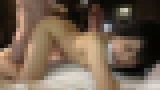 伝説の無修正動画配信者「ヒメドウガ」シリーズ第二弾！JDサヤカ１８才その６、ほぼ顔出し。SMホテルで寝取らせ３P　サンプル画像11