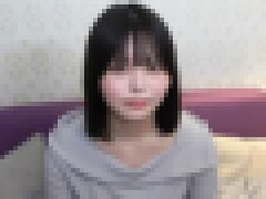 無修正個人撮影作品「男性経験. 少なめ?1. 9.さ.い?色白Dカップ? 大./◯./ 生?黒髪で可愛いみなみちゃん?何度も膣イキ！理./性を.失.い中.出し 懇.願?お.掃.除フェラまで」前編　無料画像