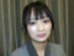 無修正個人撮影動画「究極アイドルフェイスの美女！可愛いとセクシーの共存！長い舌がエロいフェラ?イラマ涙目で上目遣いで見てくるのが良い！クスコ内部観察、ゴックン、中だし?」