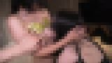 人気アニメコスしたお姉さん2人と3Pで盛り上がって中出しセックスした時のです サンプル画像03