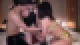 人気アニメコスしたお姉さん2人と3Pで盛り上がって中出しセックスした時のです サンプル画像05