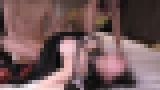 人気アニメコスしたお姉さん2人と3Pで盛り上がって中出しセックスした時のです サンプル画像12
