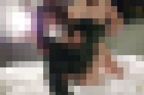 4123713 ［後半］ご近所の人妻と盛り上がって不倫ハメ撮り動画撮影に成功。まさか晒されるとは思っても見なかったであろう人妻にバレたら即消します。　サンプル画像03