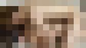夫が撮影。自宅のリビングで妻と若い男がセックス サンプル画像13