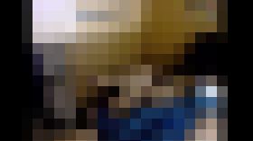 これはやらせじゃなくガチです!!今はやりの漫喫でわざと覗かせて興奮する変態女の実態 サンプル画像02