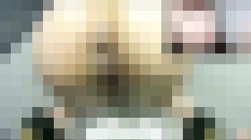 【盗撮アングル】うんこしたいと思います②　サンプル画像02