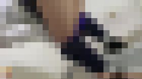 デカ尻デニム女の画面溢れるうんこ　サンプル画像02
