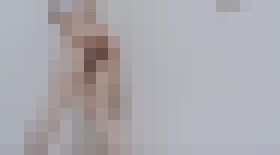 立ちながら可愛くうんちする素人ちゃん！　サンプル画像02