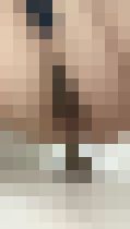 とぐろを巻く女の子!彼女が生むうんちの山♪ サンプル画像03