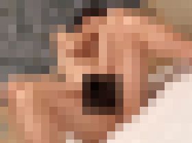 健康的で生き生きとした表情をしたポニーテールの女子大生 サンプル画像03